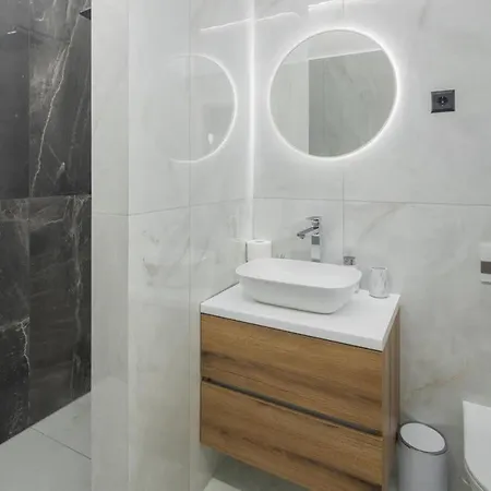 Contemporary Luxor Вилла Умаг